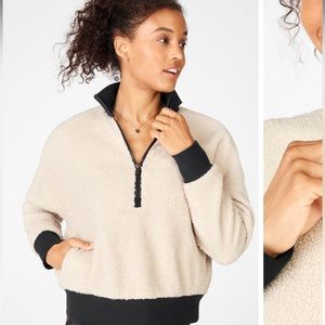 Fabletics Sherpa Quarter Zip size XL